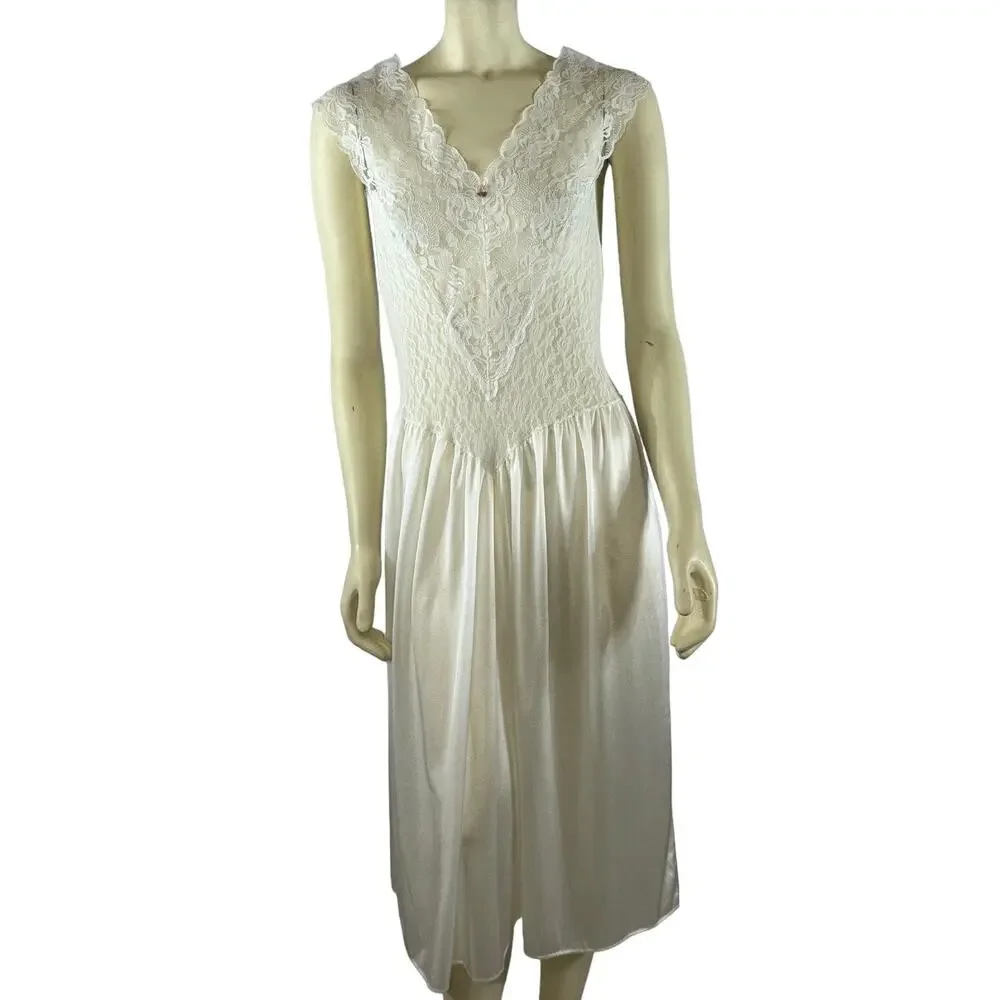1970s Cira Ivory Lace & Satin Bias-Cut Slip Dress Made in USA size small